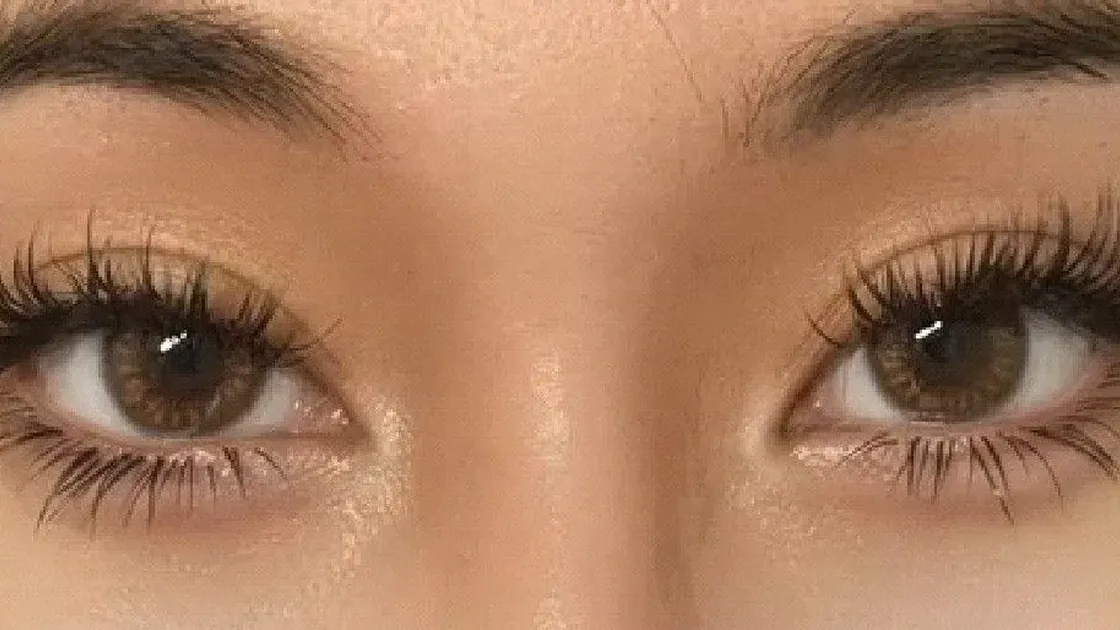 A real round eye, the shape this map is drawn for.